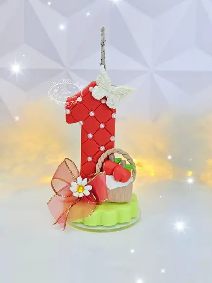 Vela Decorada Chapeuzinho Vermelho em Biscuit