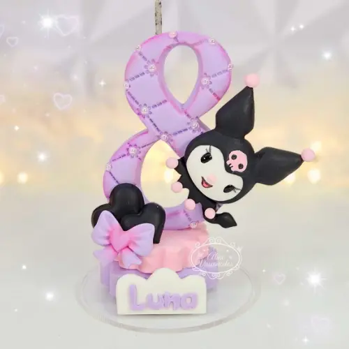 Vela Hello Kitty Kuromi em Biscuit