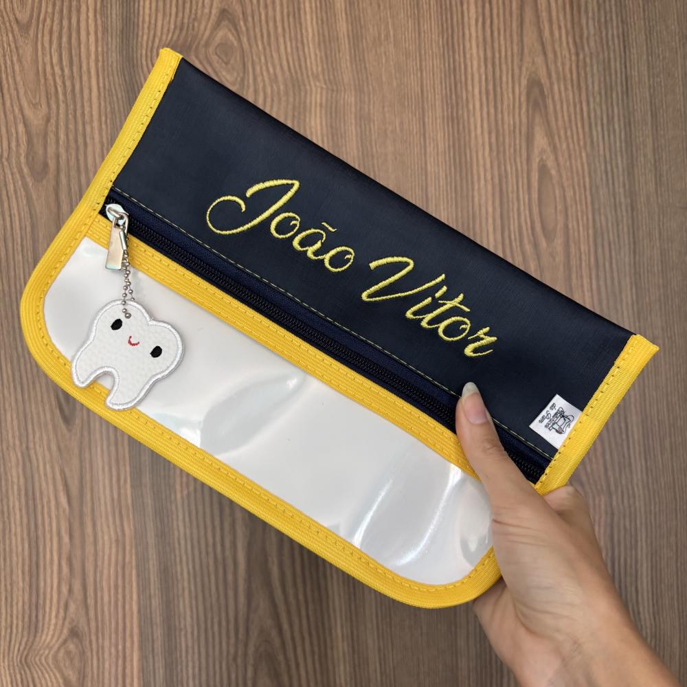 Necessaire Porta Escova de Dente / Impermeável