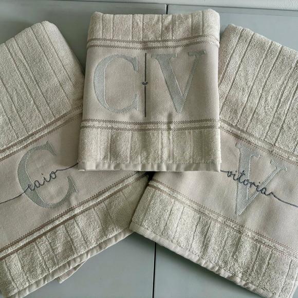 Jogo de Toalha 03 Peças - Presente Casamento / Bodas