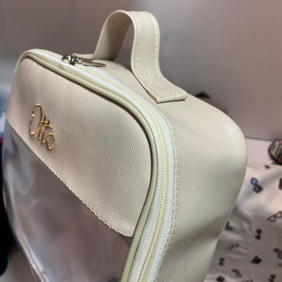 Maleta m Necessaire com Transparência