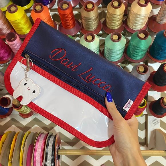 Necessaire Porta Escova de Dente / Impermeável
