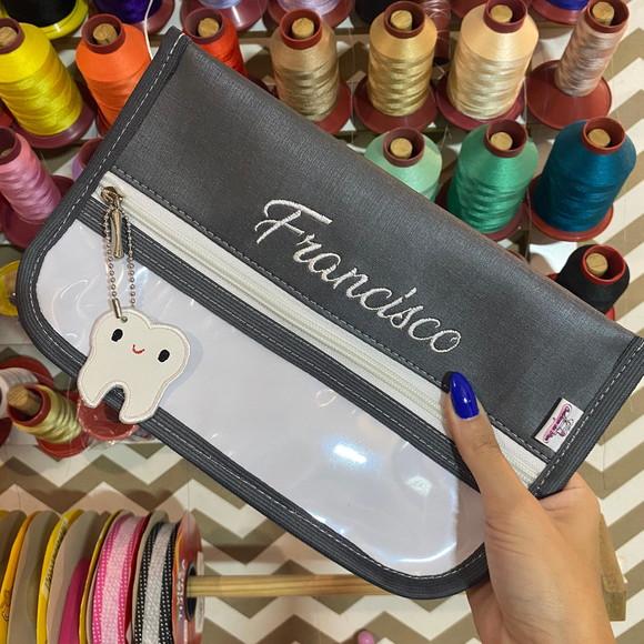 Necessaire Porta Escova de Dente / Impermeável