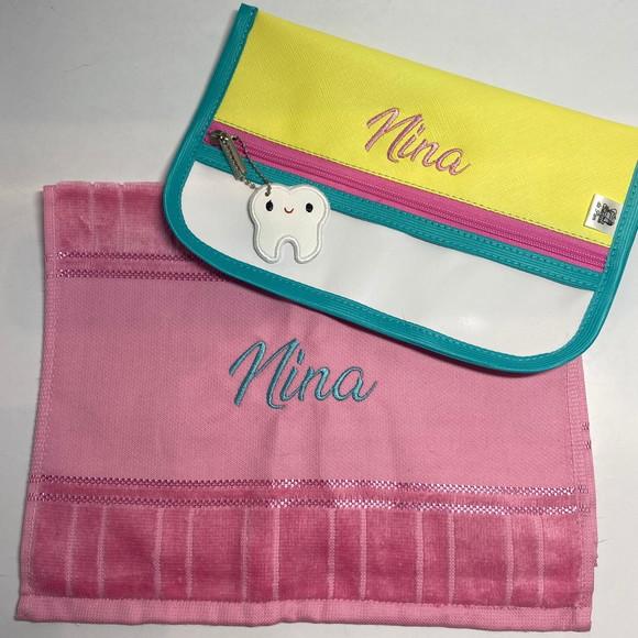 Necessaire Porta Escova de Dente + Toalhinha