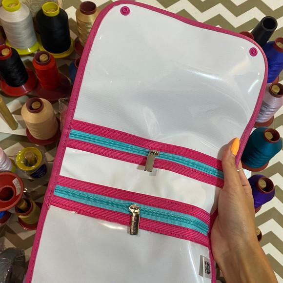Necessaire Porta Fraldas e Lenços Umedecidos