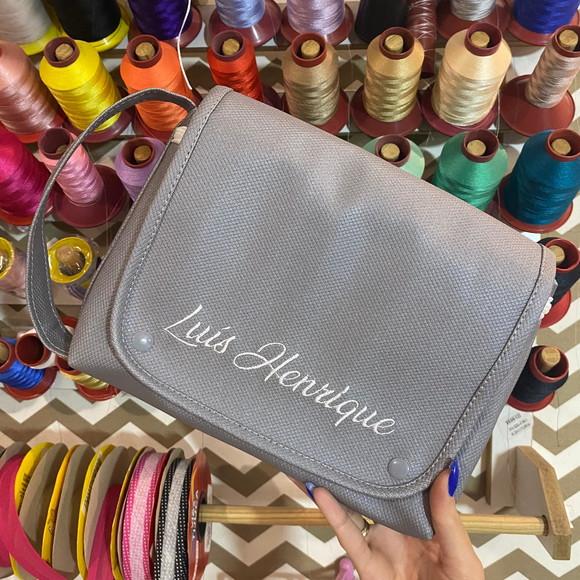 Necessaire Porta Fraldas e Lenços Umedecidos