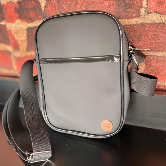 Shoulder bag / bolsa