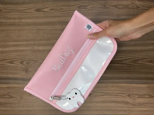 Necessaire Porta Escova de Dente / Impermeável