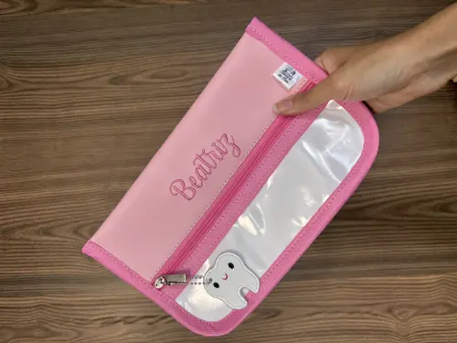 Necessaire Porta Escova de Dente / Impermeável