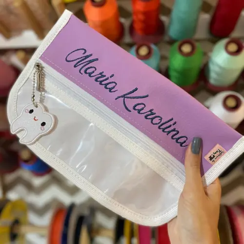 Necessaire porta escova de dente + toalhinha