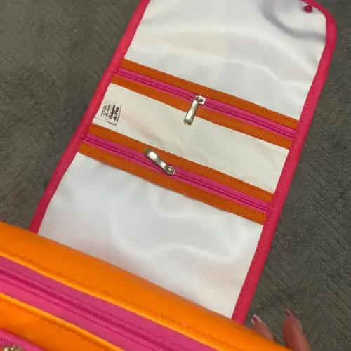 Necessaire Porta fraldas e lenços umedecidos