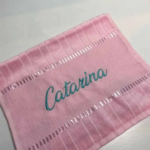 Toalha Pequena Bordada