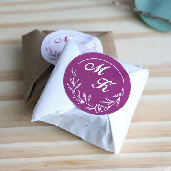 Adesivo para Lembrancinha de Casamento monograma marsala