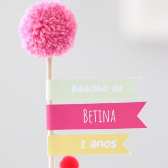 Topo de Bolo Bloquinho de Carnaval Menina