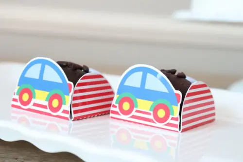 (RECOMENDADO) Forminha para Doce Carrinho
