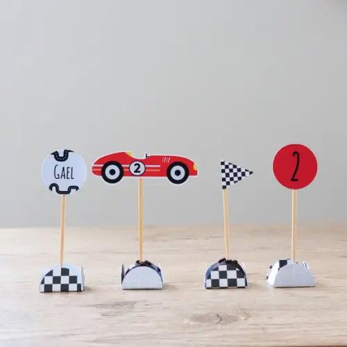 Kit forminha e topper de docinho carrinho de corrida antigo
