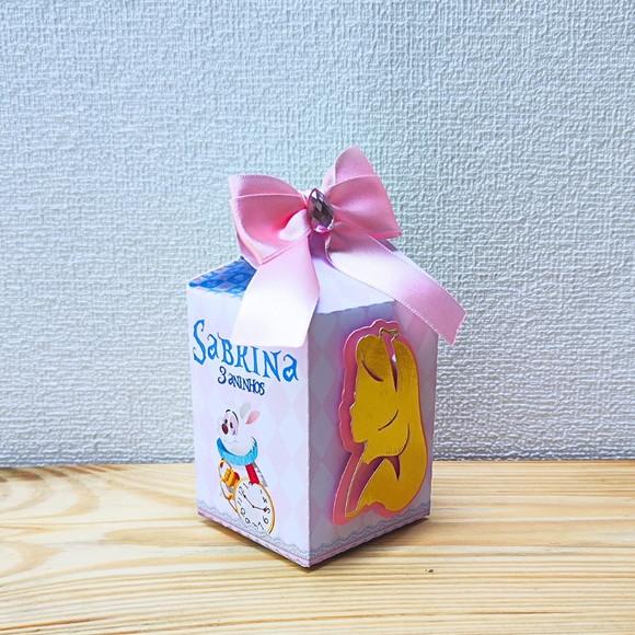 Caixa Milk Luxo Alice no Pais das Maravilhas