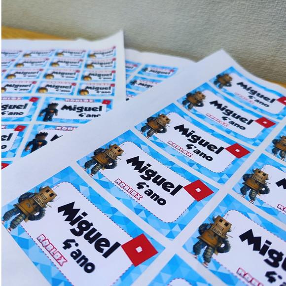 Kit 71 Etiquetas Adesivas Escolares Diversos Materiais