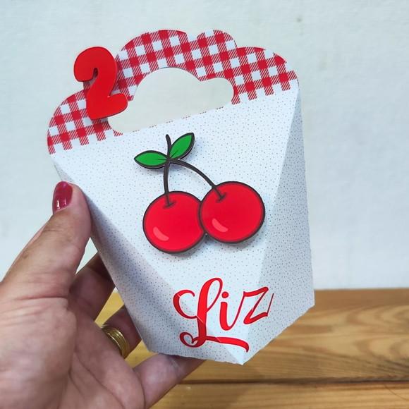 Kit Festa 20 Caixas Personalizadas Luxo Cerejinha