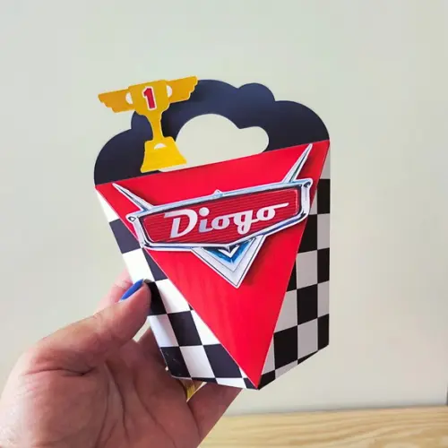 Caixa Coração Carros Disney