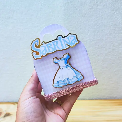 Caixa Maletinha Luxo Alice no Pais das Maravilhas