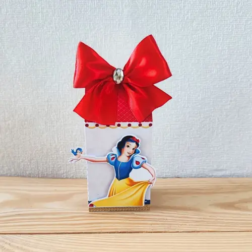Caixa Milk Branca de Neve