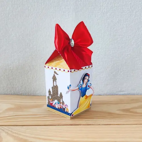Caixa Milk Branca de Neve