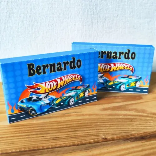 Caixa para Kitkat Hot Wheels