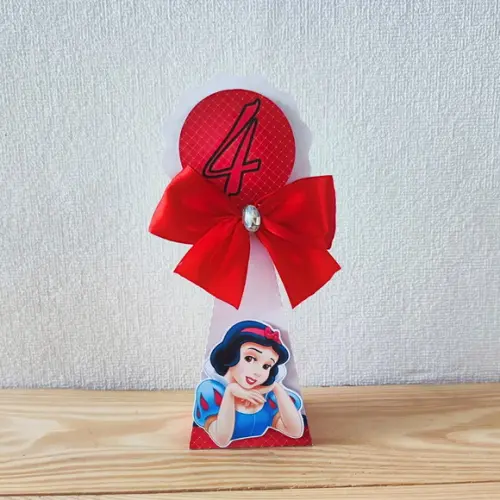 Caixa Pirâmide Branca de Neve