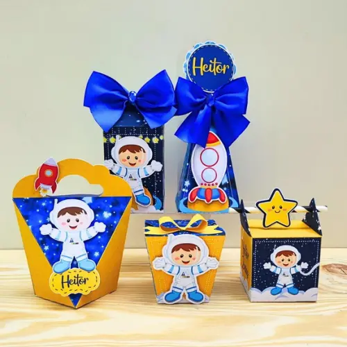 Kit 40 Caixas Personalizadas Astronauta