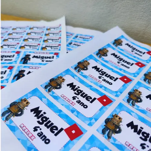 Kit 71 Etiquetas Adesivas Escolares Diversos Materiais