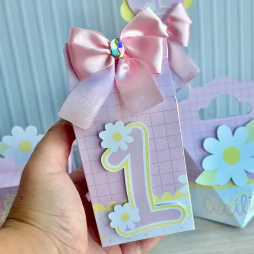 Kit Festa 20 Caixas Personalizadas Margaridas Rosa
