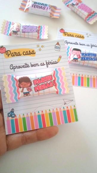 Lembrancinha para Alunos - Balinha com Card Boas Férias