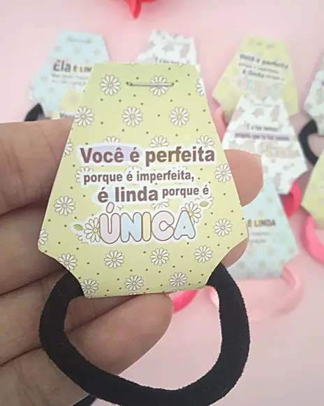 Tags com Xuxinha de Cabelo Personalizada Dia da Mulher