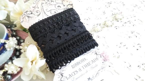 Kit de Aviamentos Preto (Sianinha, Passamanaria, Ponto Curva)