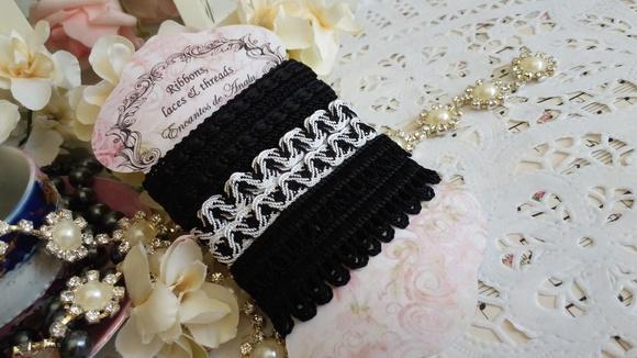 Kit de Aviamentos Coordenados Preto e Branco: Sianinha, Passamana