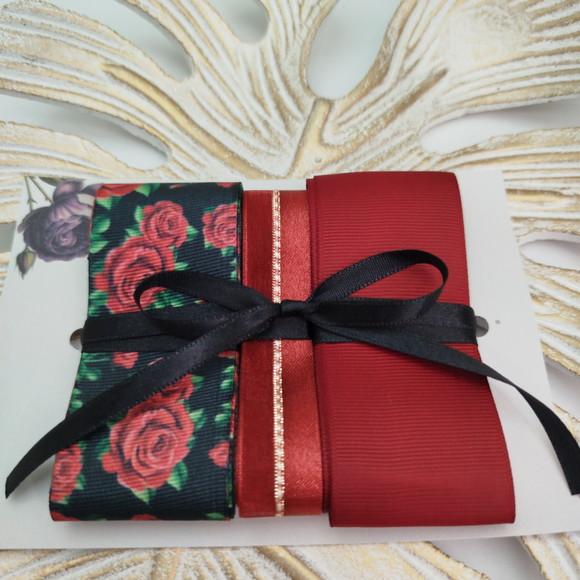Kit de Fitas Decorativas Vermelho Floral sobre fundo Preto