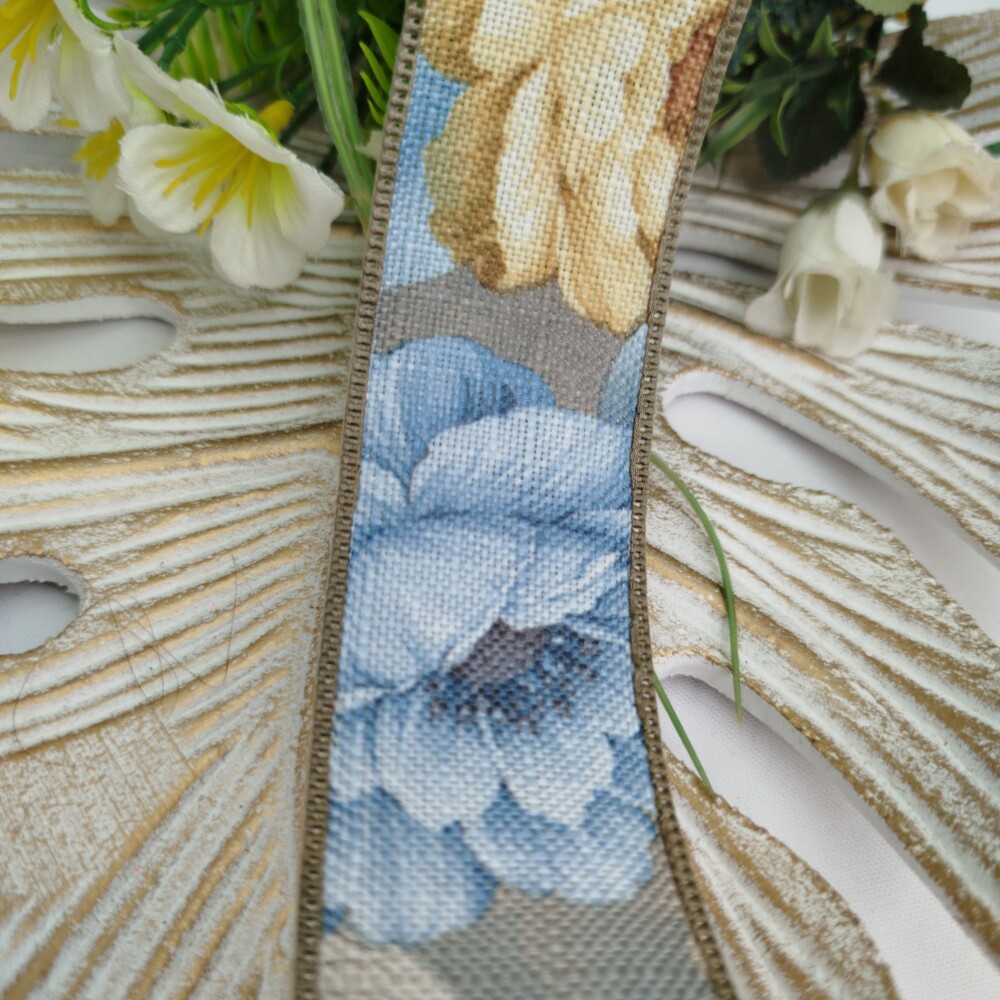 Fita de Linho Estampa Flores em Tons Azul e Bege