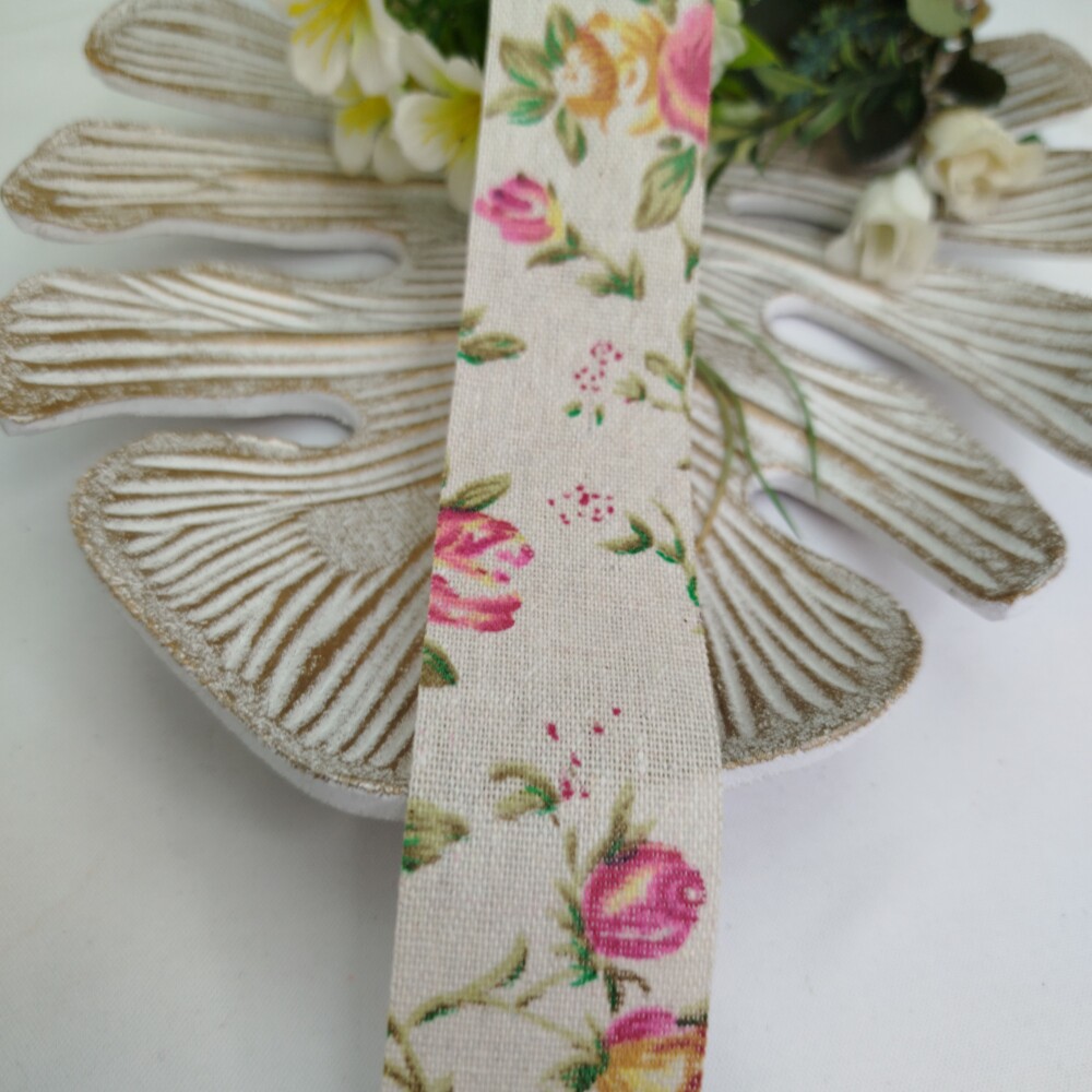 Fita de Tecido Rustico Estampa de Flores em Tons Rosa e Pink - Ar