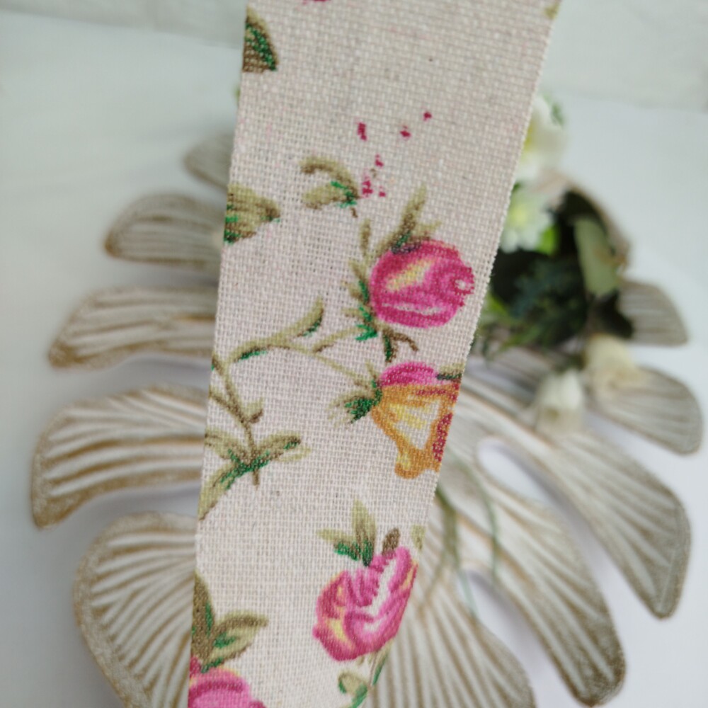 Fita de Tecido Rustico Estampa de Flores em Tons Rosa e Pink - Ar