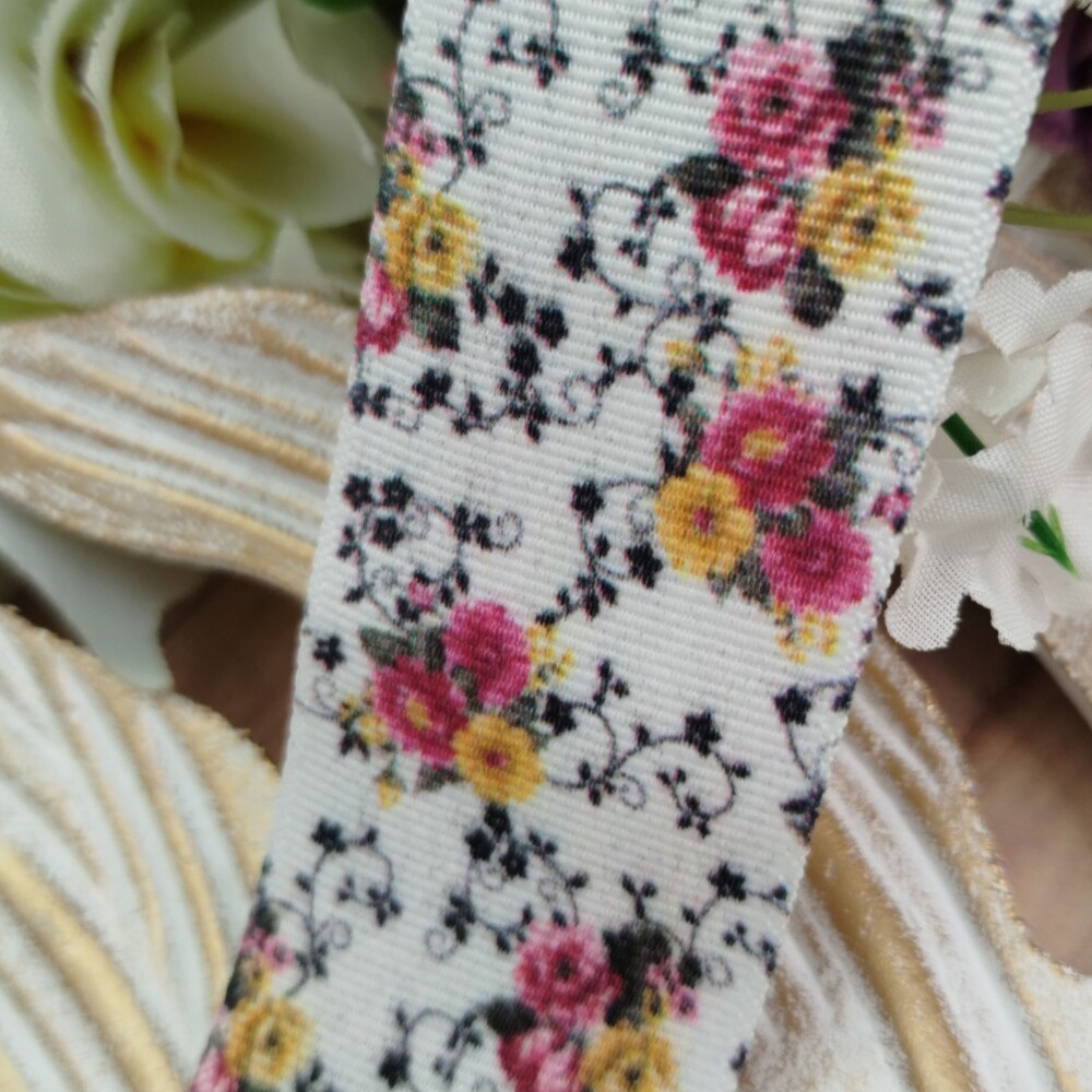 Fita Gorgurão 38mm Estampa Florzinhas Miúdas tons Rosinha e Ama