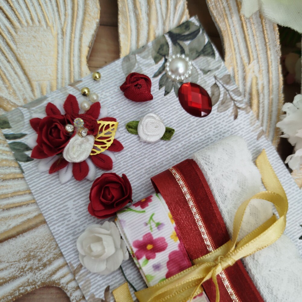 Kit de Fitas, Rendas e Enfeites Coordenados Vermelho e Branco
