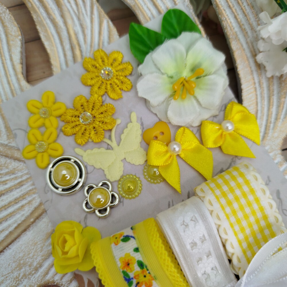 Cartela de Fitas e Enfeites Coordenados Tons Amarelo