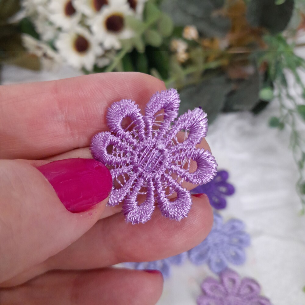 Florzinha Guipure Tons de Lilas, Lavanda  e Roxo Degrade