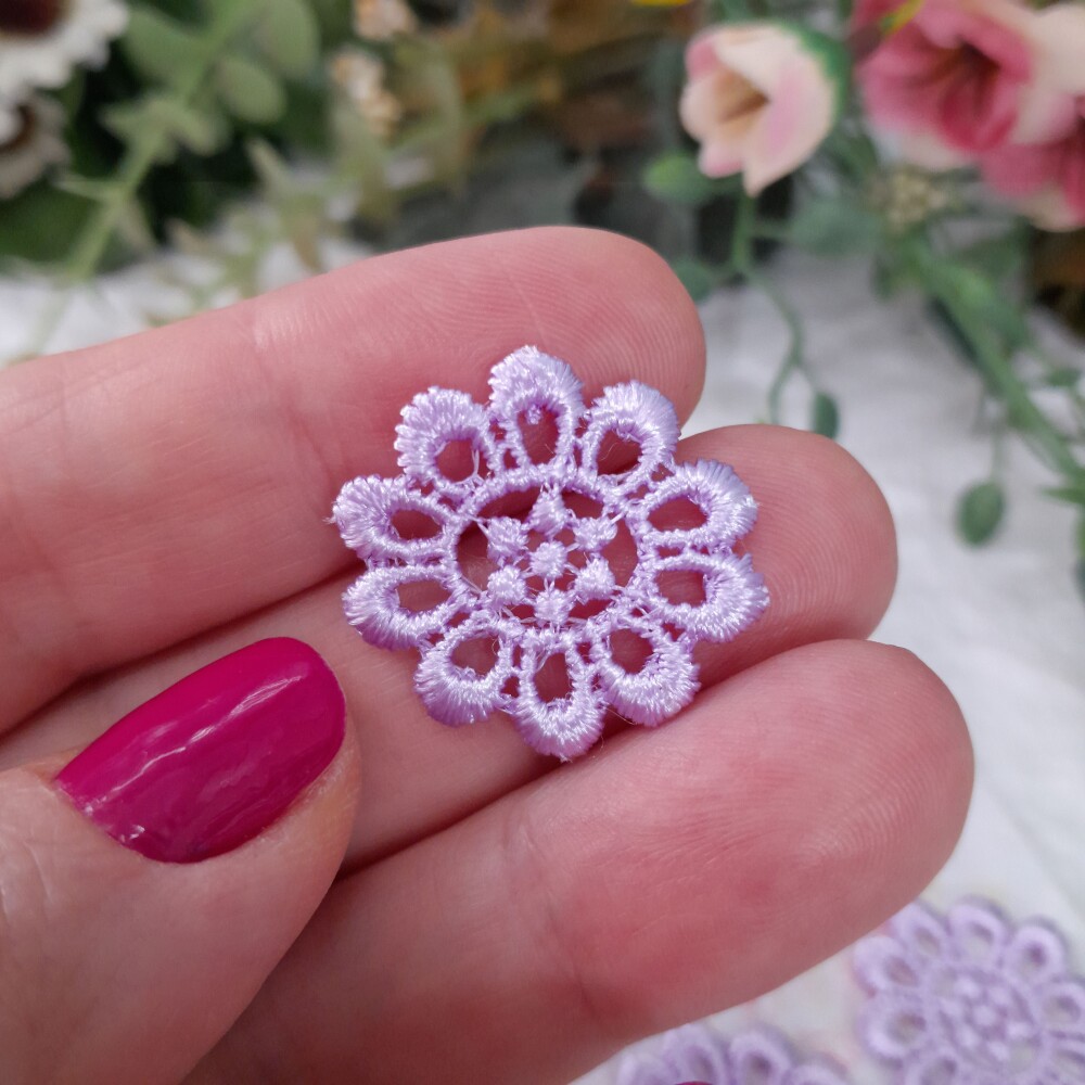 Florzinha Guipure Lilas para Artesanato e Scrapbook