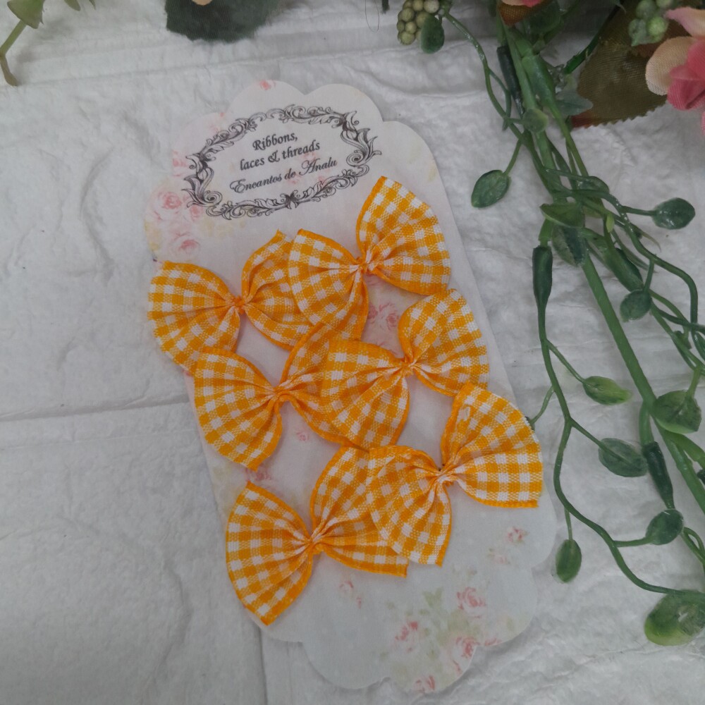 Laço Decorativo Xadrez Amarelo com Branco- Cartela com 6 unidade