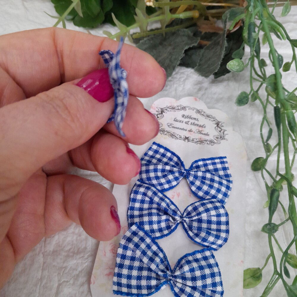 Laço Decorativo Azul Xadrez - Cartela com 4 unidades