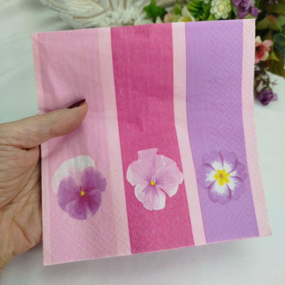 7 Guardanapos de Papel para Decupagem tema Violetas