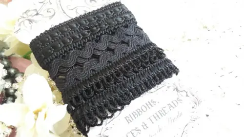 Kit de Aviamentos Preto (Sianinha, Passamanaria, Ponto Curva)