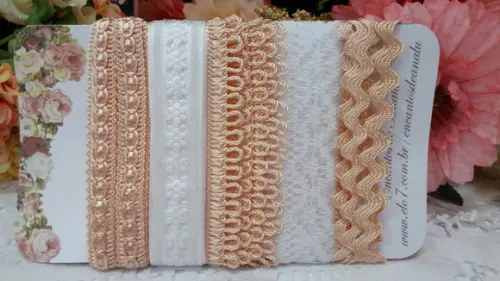 Kit de 5 Aviamentos Coordenados Salmão e Branco
